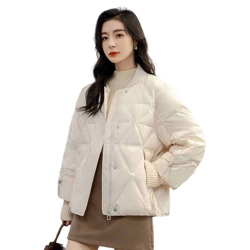 鸭鸭女士羽绒服