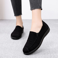 Old Beijing cloth shoes women's shoes comfortable lightweight mother's shoes non slip soft sole casual shoes flat sole