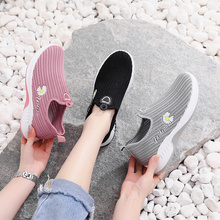 Summer new versatile student shoes light, breathable and antiskid sneakers casual fly mesh shoes